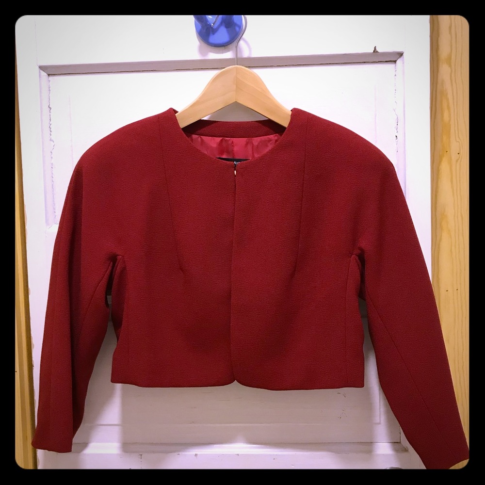 Cropped wine red jacket, Italian size 42